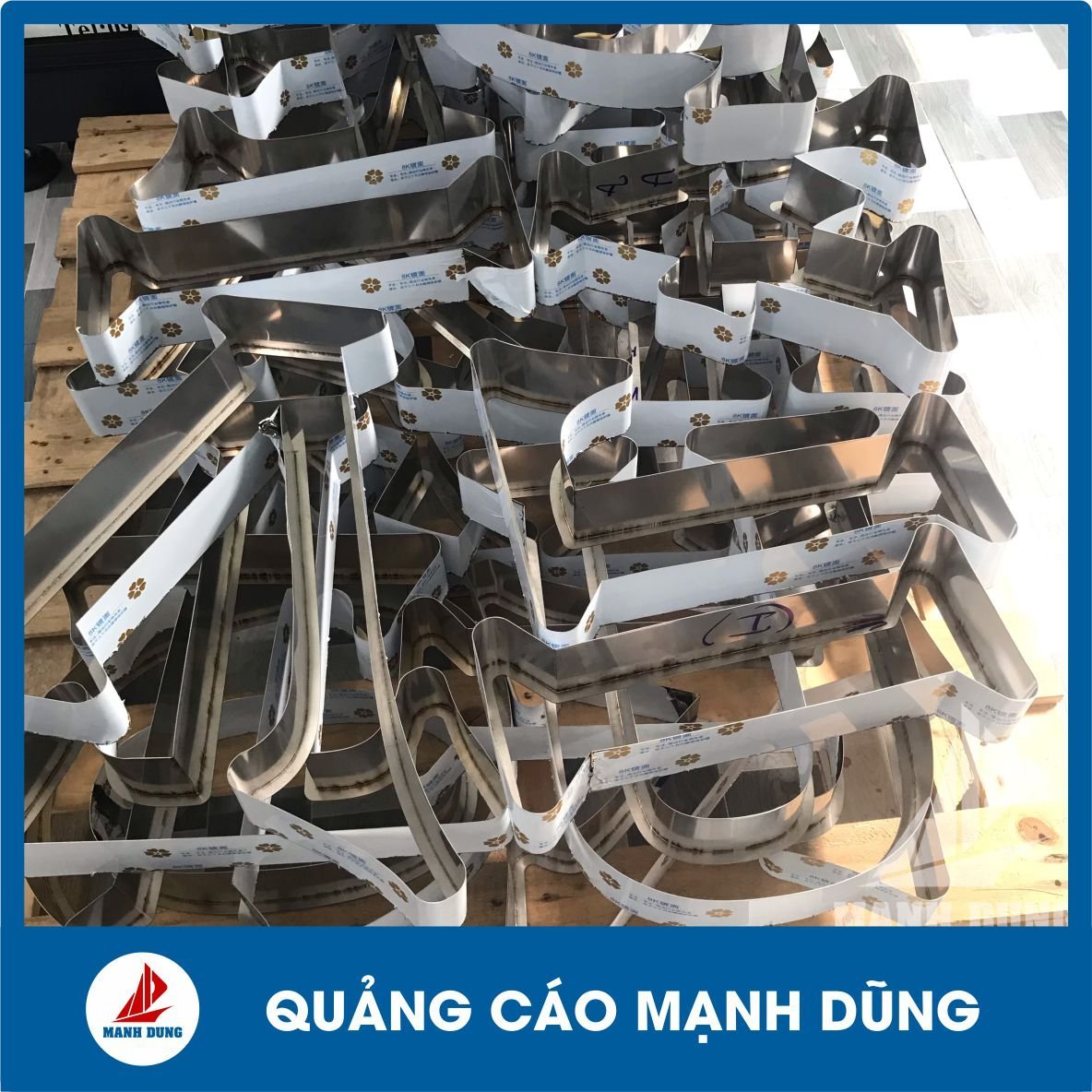 Gia công quảng cáo